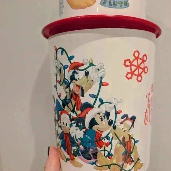Vintage Disney Christmas Tupperware canisters - Picture 3 of 10
